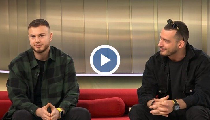 Двамата организират 8 самостоятелни концерти