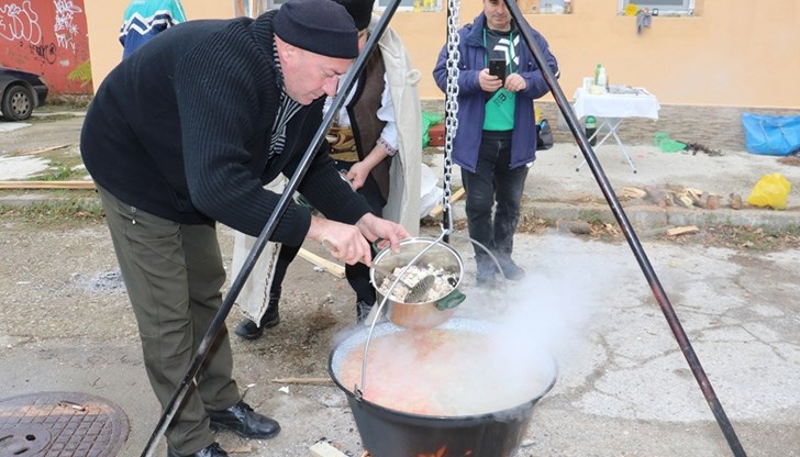 Празникът ще бъде отбелязан с молебен и курбан за здраве