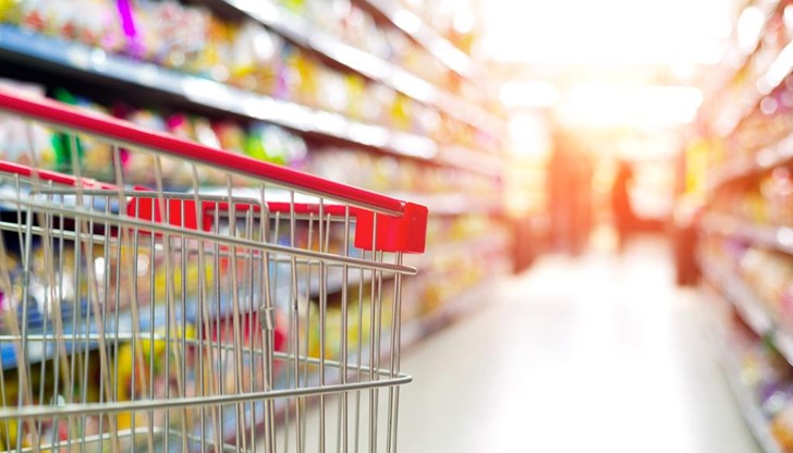 Може един по-притихнал, по-одухотворен начин на празнуване, съветва д-р Владимир Сотиров Може един по-притихнал, по-одухотворен начин на празнуване, съветва д-р Владимир Сотиров