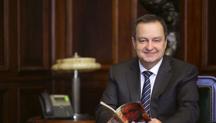 Председателят на Социалистическата партия добави, че кандидатурата му може да бъде сериозно обсъждана едва след обявяването на изборните резултати