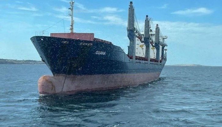 Евакуирани са двадесет турски моряци Евакуирани са двадесет турски моряци