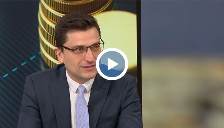 Народните представители от тези партии се борят за Путин, а не за българските граждани