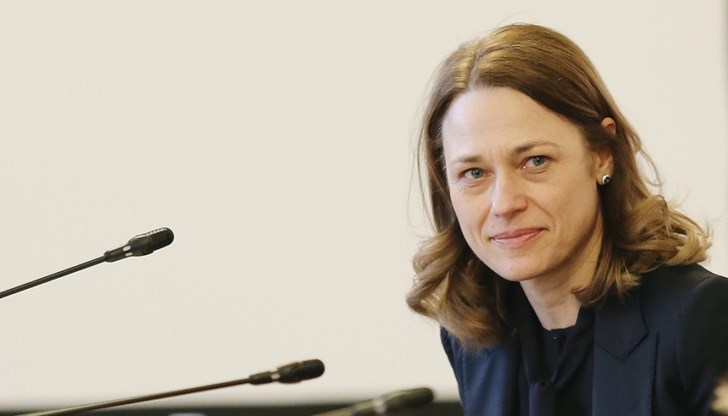 Според нея прокуратурата няма да стане по-независима