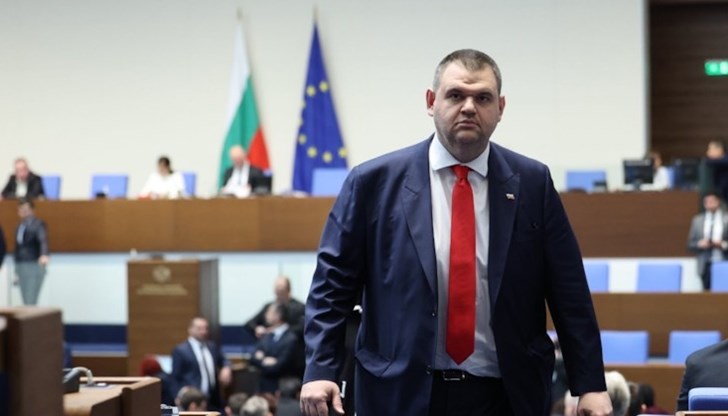 Делян Пеевски към МВР и ДАНС: Това, че в София демонстративно пропагандира екип на “Русия 1” е лош сигнал към евроатлантическите ни партньори. Настоявам за спешни действия Делян Пеевски към МВР и ДАНС: Това, че в София демонстративно пропагандира екип на “Русия 1” е лош сигнал към евроатлантическите ни партньори. Настоявам за спешни действия