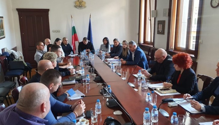 До края на годината служителите на ГДИН и ГДО ще получат допълнителните възнаграждения за постигнати резултати До края на годината служителите на ГДИН и ГДО ще получат допълнителните възнаграждения за постигнати резултати