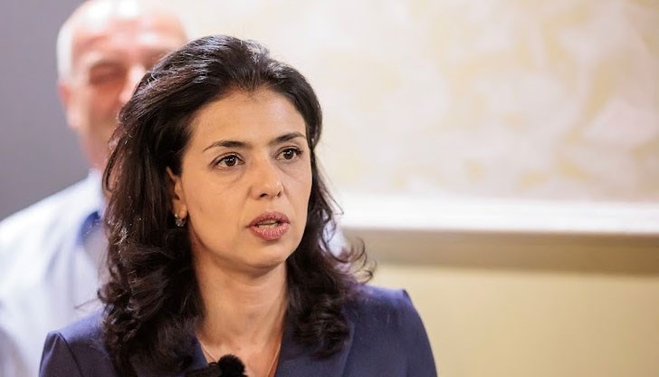 Нормално е да търсиш емоционална линия на сближаване, когато си толкова безпомощен, заяви общинският съветник от БСП Нормално е да търсиш емоционална линия на сближаване, когато си толкова безпомощен, заяви общинският съветник от БСП