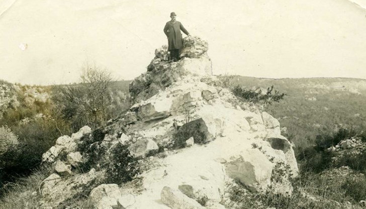 На снимката Карел Шкорпил