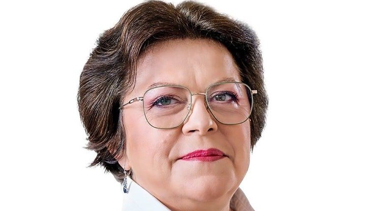 Румен Радев няма електорален потенциал за 1 милион гласове, смята тя