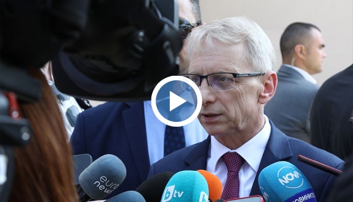 Мария Габриел ще бъде следващият премиер, коментира той