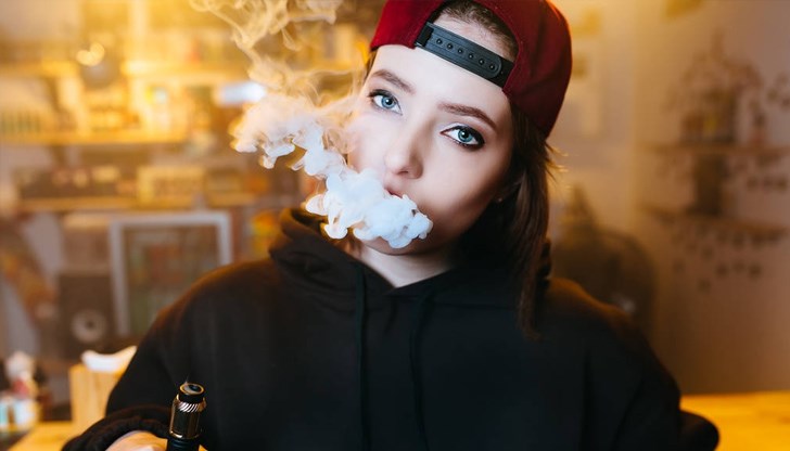 Повече 13-15-годишни деца използват вейпове, отколкото възрастни Повече 13-15-годишни деца използват вейпове, отколкото възрастни