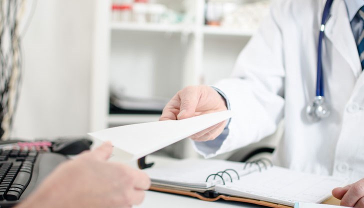 Срокът, до който антибиотиците ще могат да се изписват и на хартиена рецепта, е 1 април 2024 година