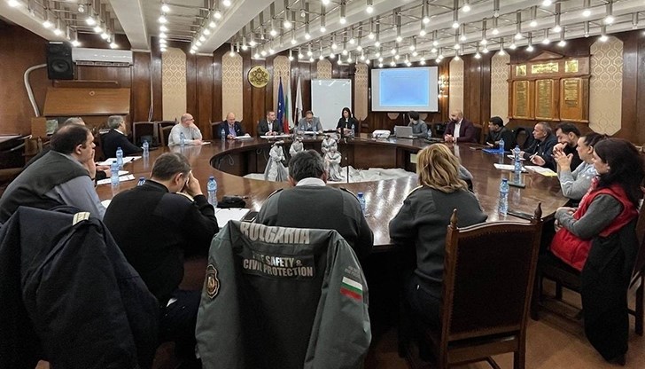 Командно-щабна учебна тренировка на изпълнението на Външния авариен план на „Депо за светли нефтопродукти - Русе” Командно-щабна учебна тренировка на изпълнението на Външния авариен план на „Депо за светли нефтопродукти - Русе”