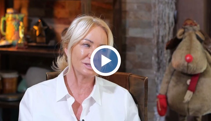 Тя е единственият български спортист със седем участия на Олимпийските игри