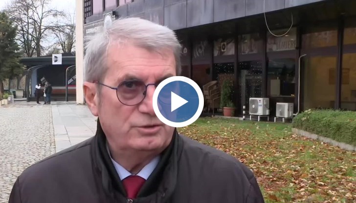 Не виждам основание да подавам оставка. Аз си върша работата