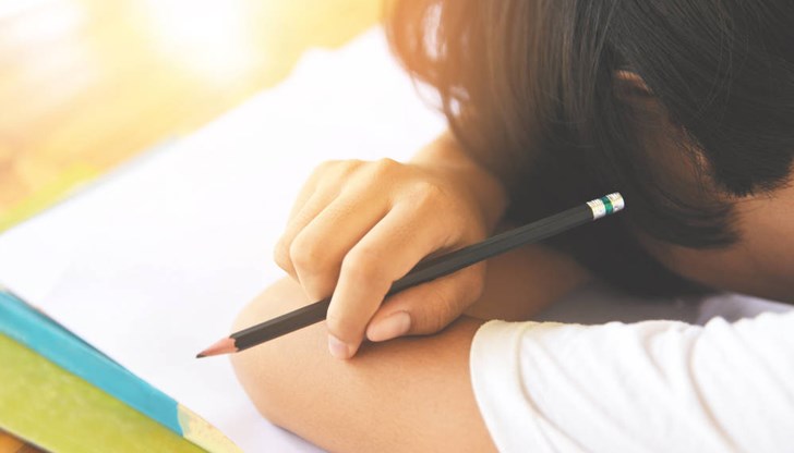 Учениците от Сингапур са с 3-5 години по-напред от своите връстници в Европа Учениците от Сингапур са с 3-5 години по-напред от своите връстници в Европа