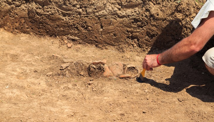 Това е най-ранният подобен артефакт, откриван в страната