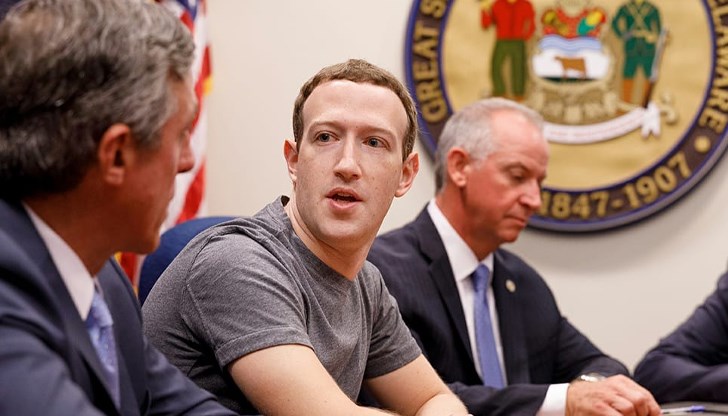 Комплексът има собствени източници на вода, храна, енергия и огромен бункер