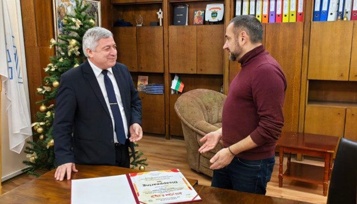 Директорът на русенския театър Боян Иванов гостува на председателя на Общинския съвет