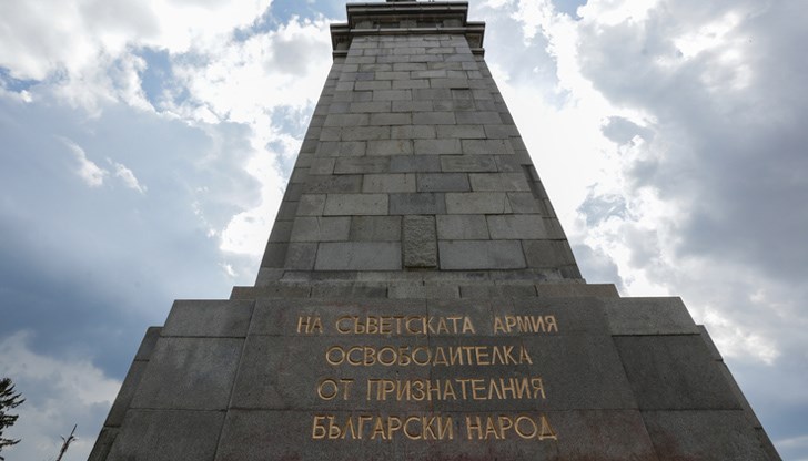 Необходима е спешна реставрация, за която е нужен демонтаж и преместване, съобщават от Областна администрация - София