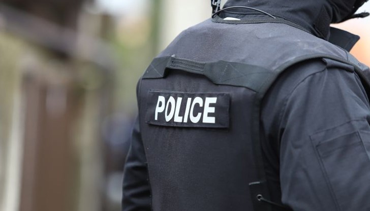 Полицаите бяха арестувани след акция на „Вътрешна сигурност“ в четвъртък