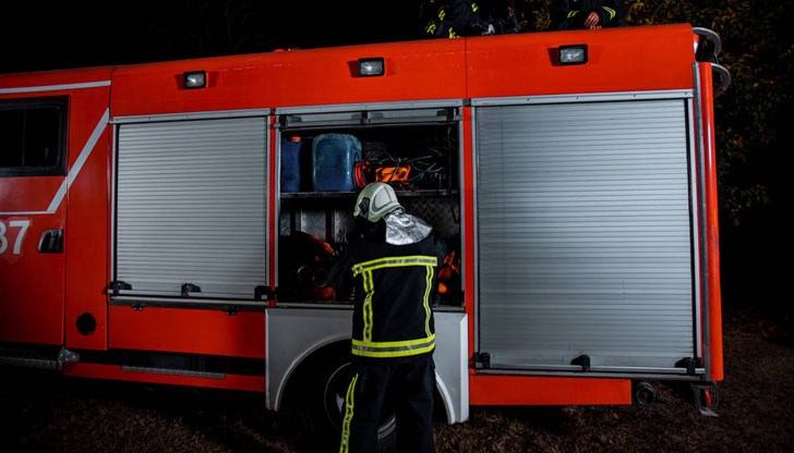 Два екипа на пожарната се отзоваха на сигнал за пожар в квартал "Дружба"