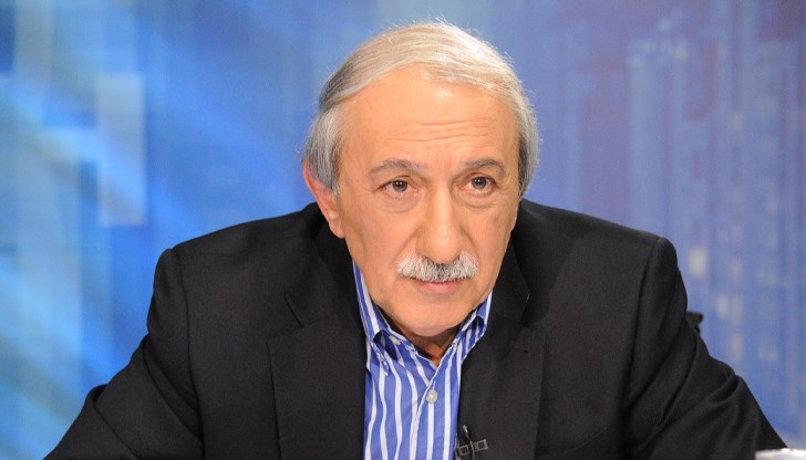 Проблемът не е в това, колко „двойни граждани“ ще обяздят тукашната власт – а колко от тях ще са от породата на Кирчо Проблемът не е в това, колко „двойни граждани“ ще обяздят тукашната власт – а колко от тях ще са от породата на Кирчо