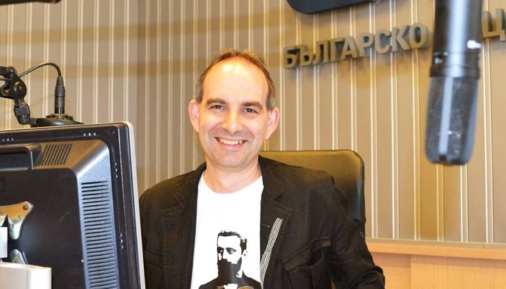 Настоящата евроатлантическа власт погазва всички писани и неписани правила, искат да наложат и тотална медийна цензура, коментира журналистът