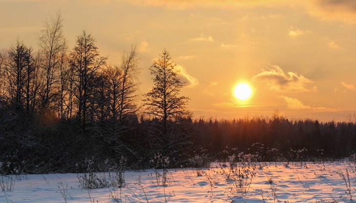 През деня облачността над страната ще бъде значителна, почти без валежи