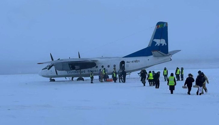 Пилотът е объркал замръзналата река с летището