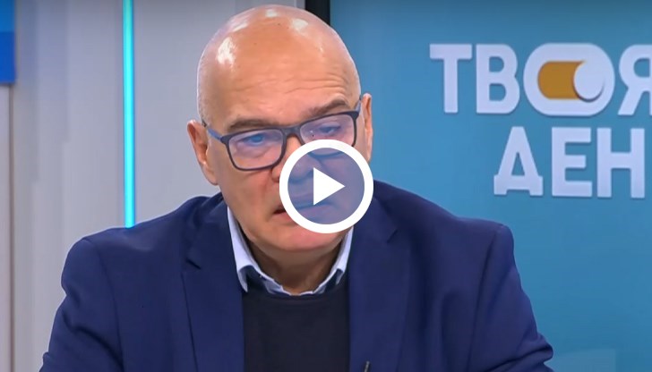 Безлов напомни, че първият който е взел отношение по темата е бил Алексей Петров, който след това бе убит