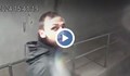 Запис показа мъжа, запалил общински камери в Русе
