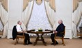 Путин и Лукашенко се срещнаха в Санкт Петербург