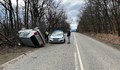 Автомобил се обърна край Враца