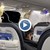 Пътниците в самолета с откъснат панел запазват спокойствие