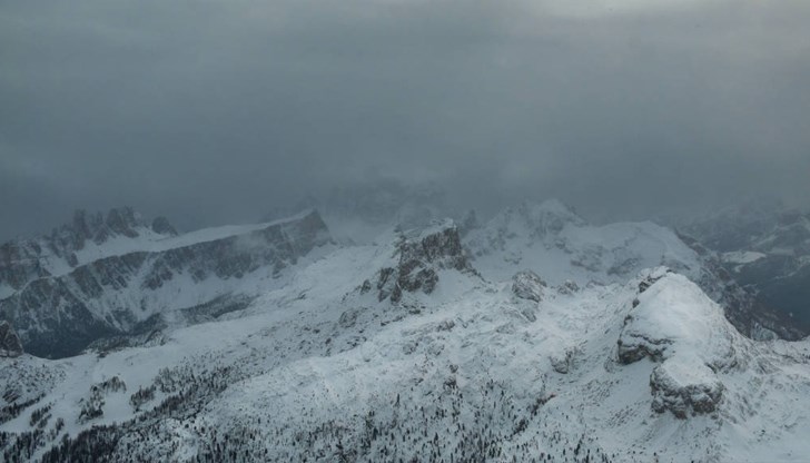 Мъжът тръгнал да търси помощ и едва не загинал Мъжът тръгнал да търси помощ и едва не загинал