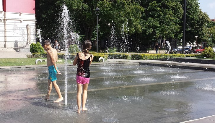 2023 година е най-топлата, регистрирана в България, от 1930 година насам