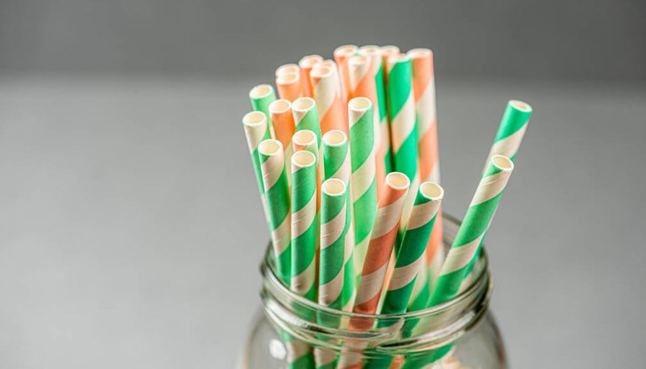 Хартиените сламки не са точно това екологично решение, на което мнозина се надяваха Хартиените сламки не са точно това екологично решение, на което мнозина се надяваха