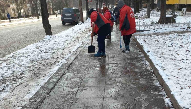 В сключените от ГЕРБ договори има съществени пропуски, пише общинският съветник от "Спаси София"