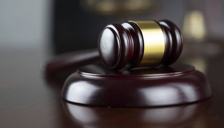 Кинов бил обвинен за държане на огнестрелни оръжия, патрони и самоделно взривно вещество