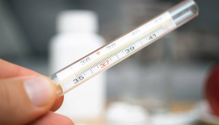 Умерената треска е саморегулираща се, което означава, че организмът може както да я предизвика, така и да я прекрати по естествен път без лекарства