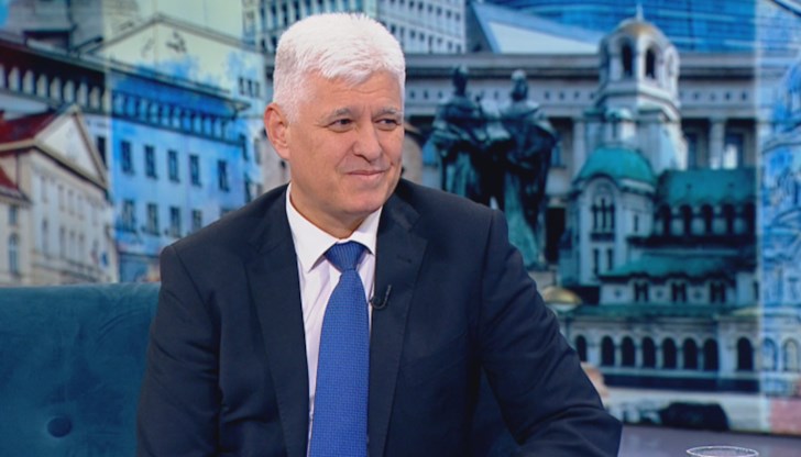 Той определи като необмислени думите на Тодор Тагарев за евентуално участие на България в операцията срещу хутите в Червено море