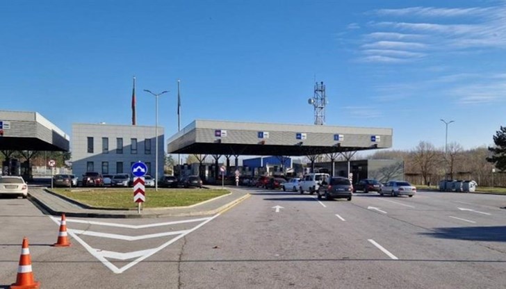 Те са били в пристигнал за влизане в България автобус "Мерцедес"