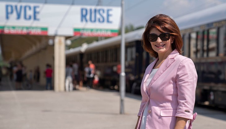 Бойко Борисов е тръснал на масата своята калинка и е спазарил да я изберат Бойко Борисов е тръснал на масата своята калинка и е спазарил да я изберат