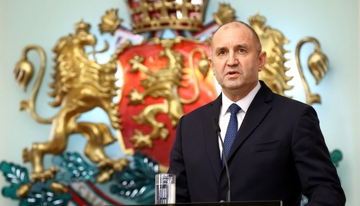 Президентът сезира Конституционния съд за приети от Народното събрание промени в Конституцията