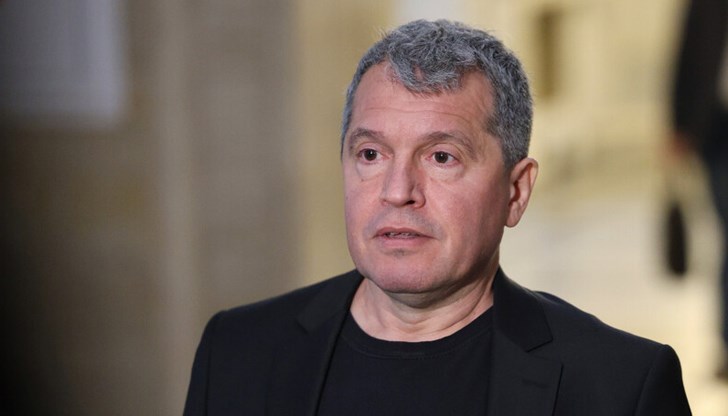 Търговията ни е също толкова затруднена, колкото си беше Търговията ни е също толкова затруднена, колкото си беше