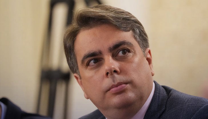 Имотният скандал около финансовия министър Асен Василев и Даниел Лорер продължава да се оплита