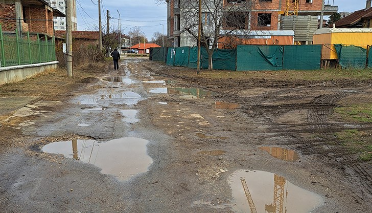 Имам въпрос към кмета - как да си водим детето на училище? Ако има идея, да я сподели!