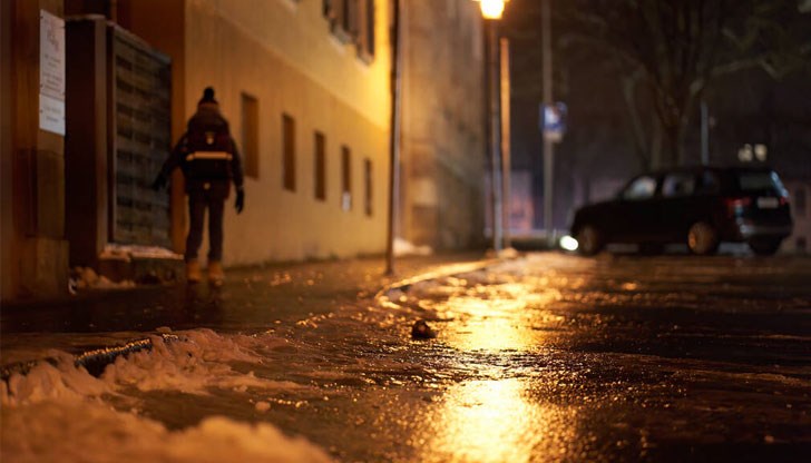 В сутрешните часове и до обяд там ще има условия за поледици В сутрешните часове и до обяд там ще има условия за поледици