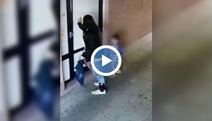 По думите на съседа срещу Габриела Славова има заведено дело за отнемане на родителските права