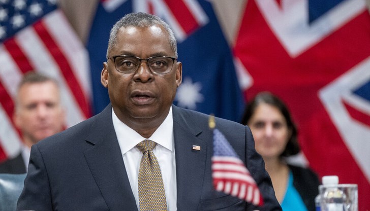 Лойд Остин е настанен във военната болница "Уолтър Рийд"